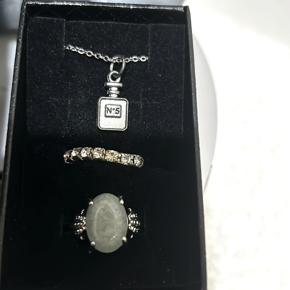 Louis Vuitton Gray Monogram Matt Vernis Wallet EUC  Free Nails, 2Rings & Chain - Picture 4 of 16